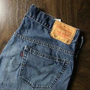 33W X 32L Levis Strauss & Co Jeans